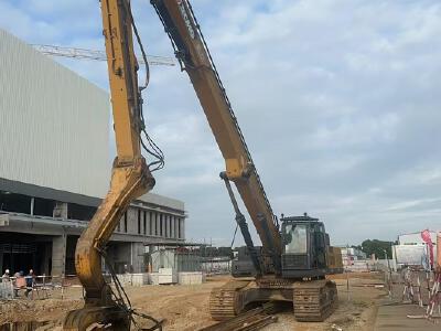 徐工XE650DP履帶式挖掘機