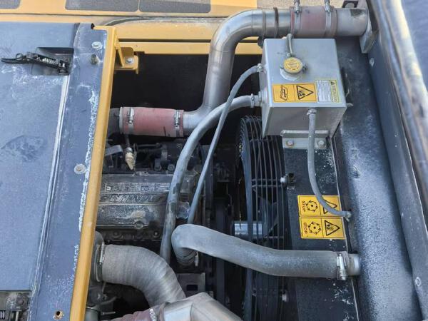 徐工XE380DK履带式挖掘机