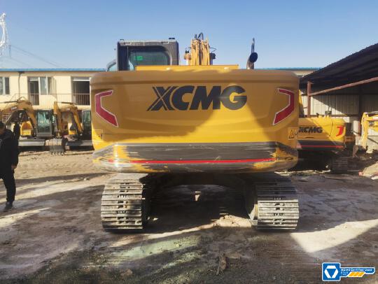 徐工XE135G履帶式挖掘機(jī)