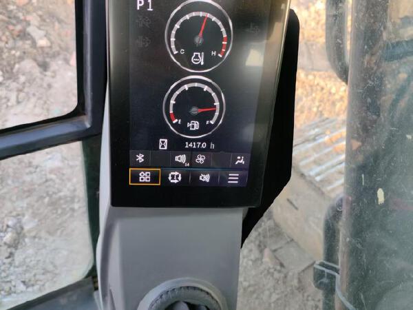 徐工XE200GH履带式挖掘机