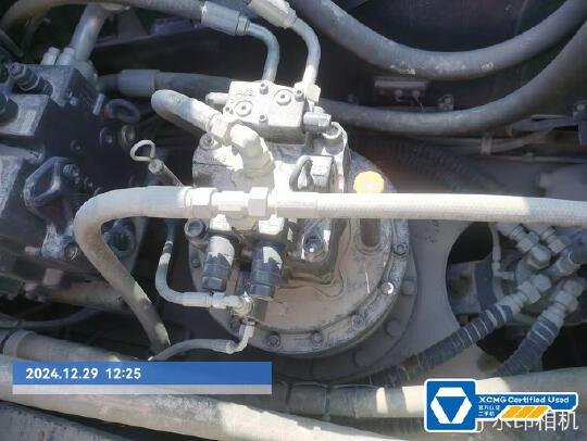 徐工XE380GK履带式挖掘机