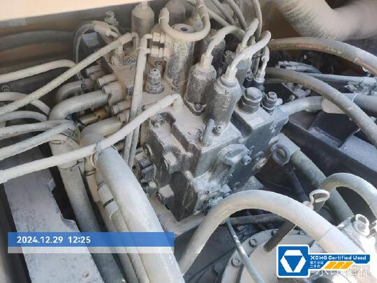 徐工XE380GK履带式挖掘机