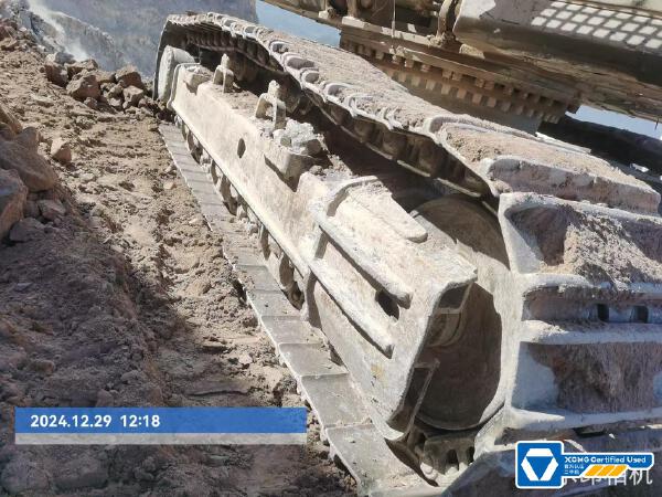 徐工XE380GK履带式挖掘机