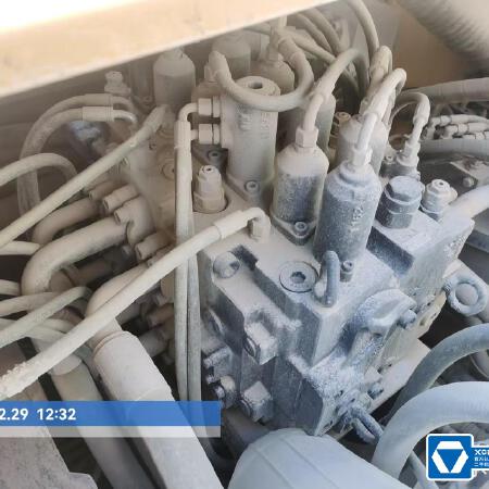 徐工XE380GK履带式挖掘机