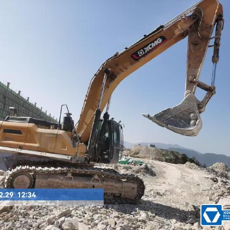 徐工XE380GK履带式挖掘机