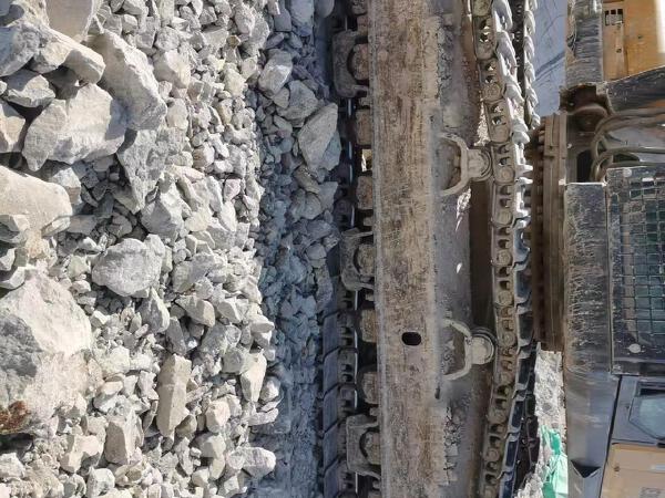 徐工XE380GK履带式挖掘机