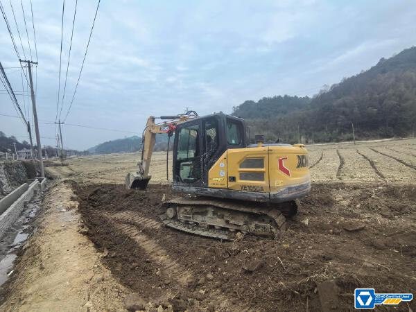 徐工XE105GA履帶式挖掘機