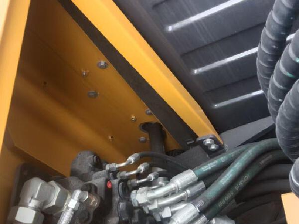 徐工XE105GA履帶式挖掘機