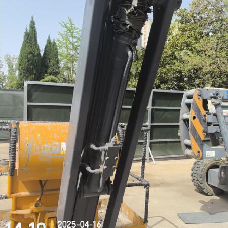 徐工GTBZ18A1曲臂式高空作业平台