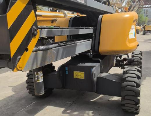 徐工GTBZ18A1曲臂式高空作业平台