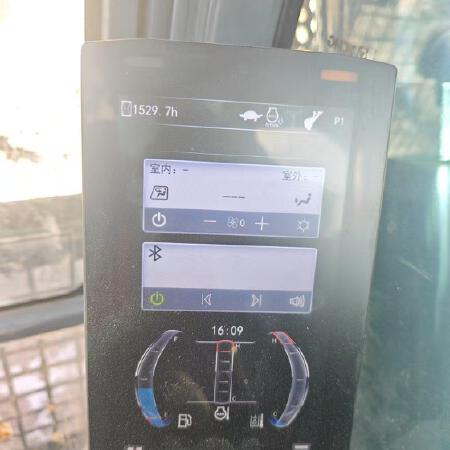 徐工XE600DK MAX履带式挖掘机