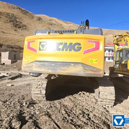 徐工XE600DK MAX履带式挖掘机