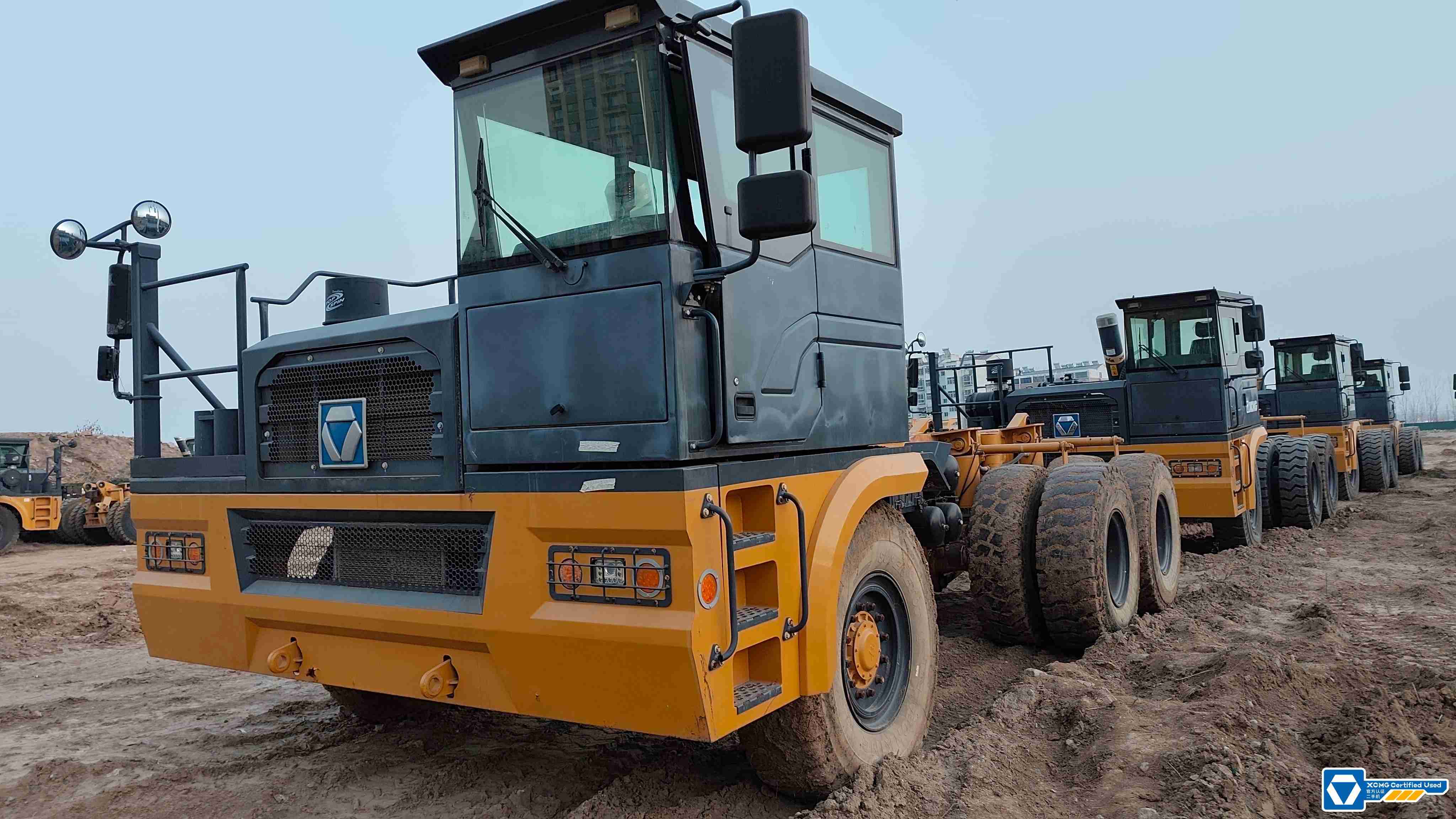 徐工XDM80寬體車