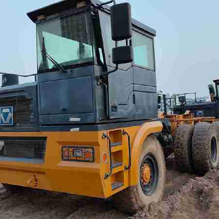 徐工XDM80宽体车