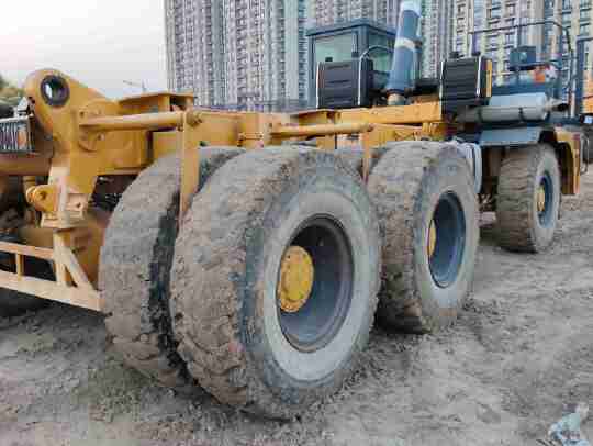 徐工XDM80寬體車