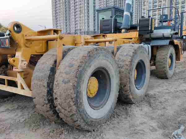 徐工XDM80寬體車