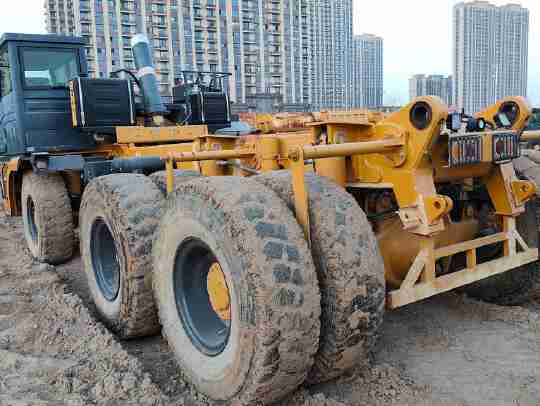 徐工XDM80寬體車