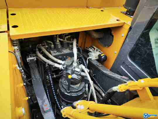 徐工XE200GA履带式挖掘机