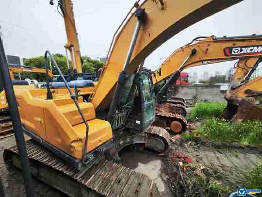 徐工XE200GA履带式挖掘机