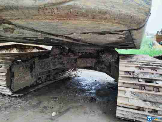 徐工XE200GA履带式挖掘机