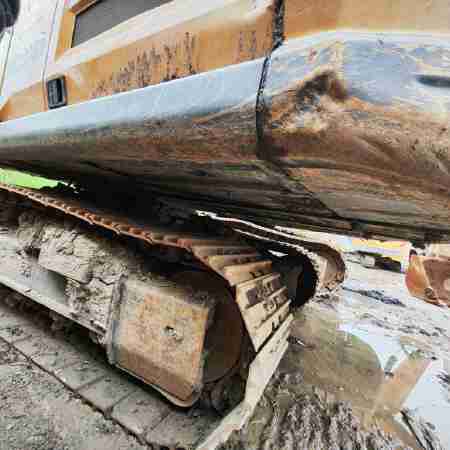 徐工XE200GA履带式挖掘机