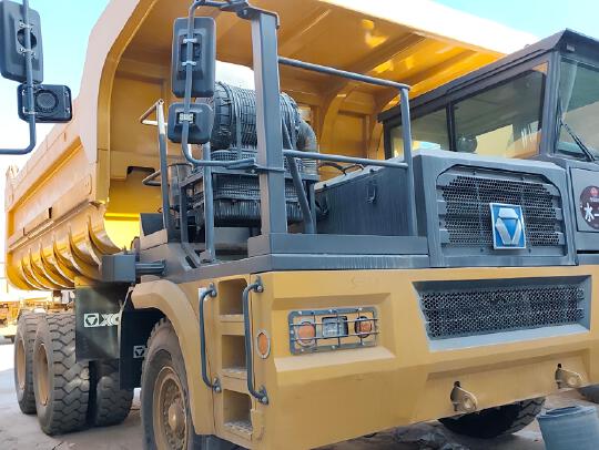 徐工XDM80寬體車