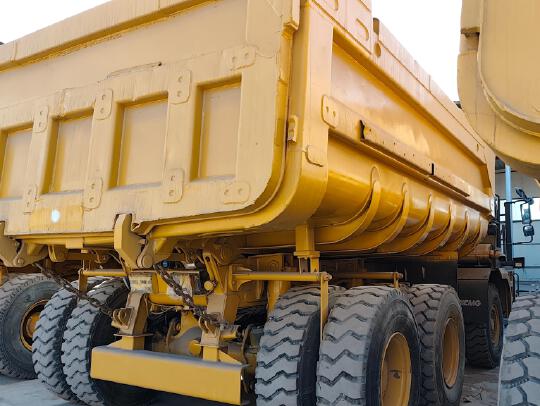 徐工XDM80寬體車