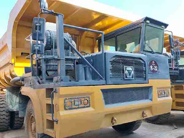 徐工XDM80寬體車