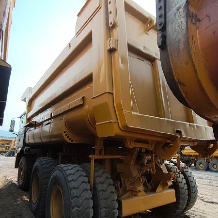 徐工XDM80宽体车