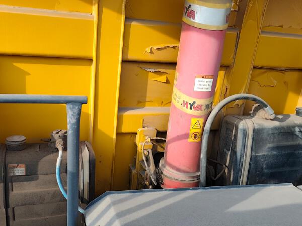 徐工XDM80寬體車