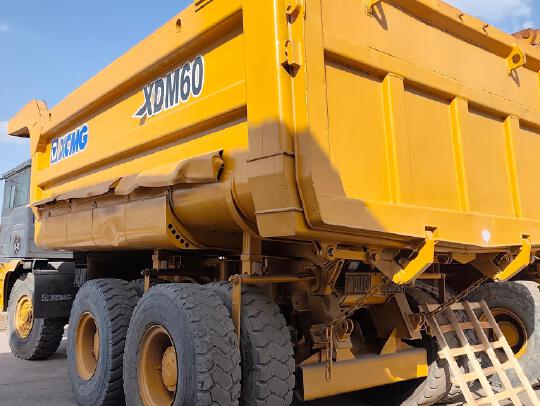 徐工XDM80寬體車