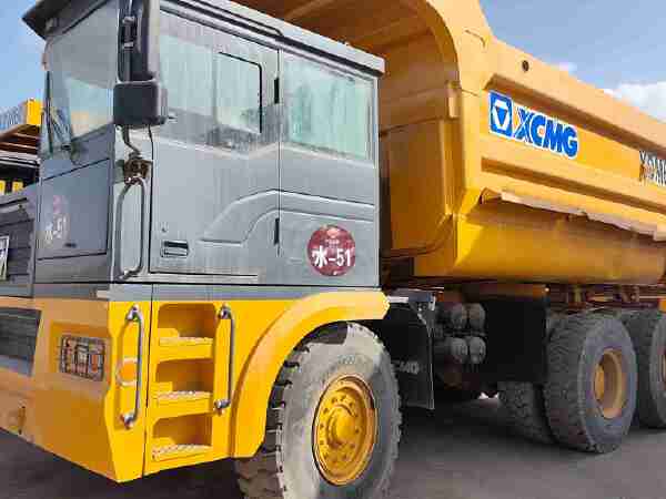 徐工XDM80寬體車