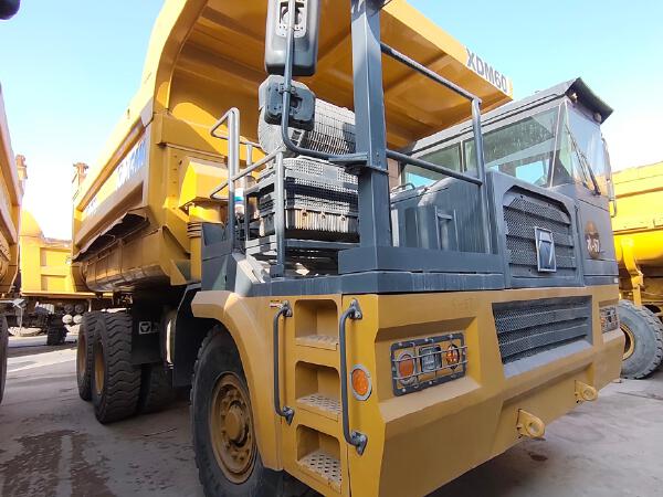 徐工XDM80寬體車