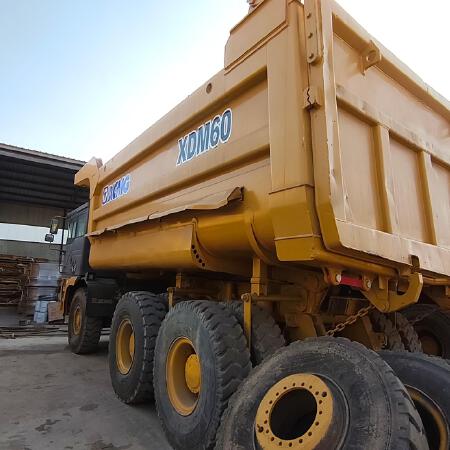 徐工XDM80宽体车