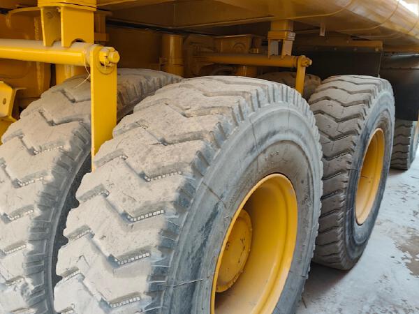 徐工XDM80寬體車