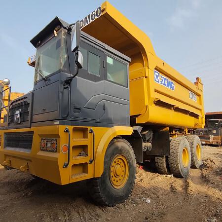 徐工XDM80宽体车