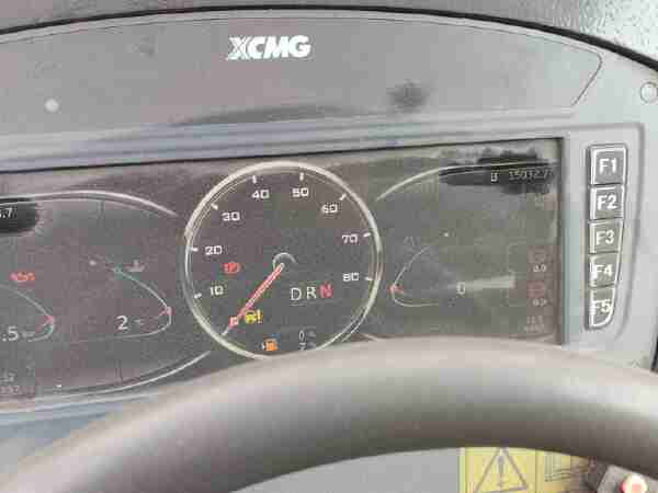 徐工XDM80寬體車