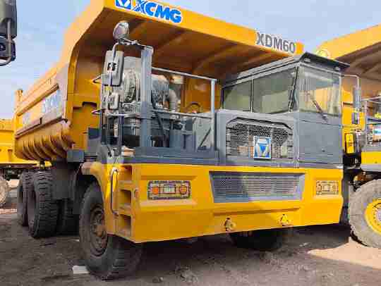 徐工XDM80寬體車