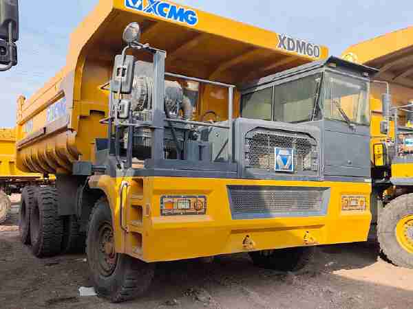 徐工XDM80寬體車