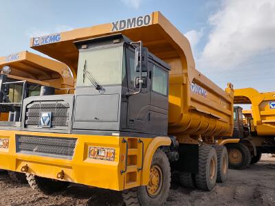 徐工XDM80寬體車