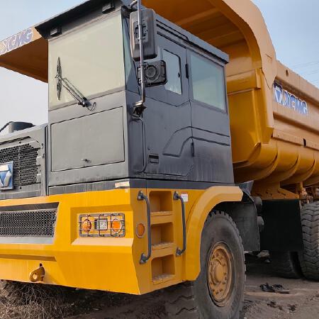 徐工XDM80宽体车