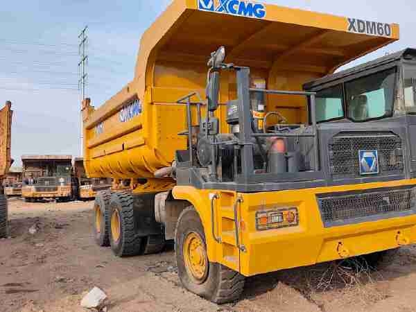 徐工XDM80寬體車