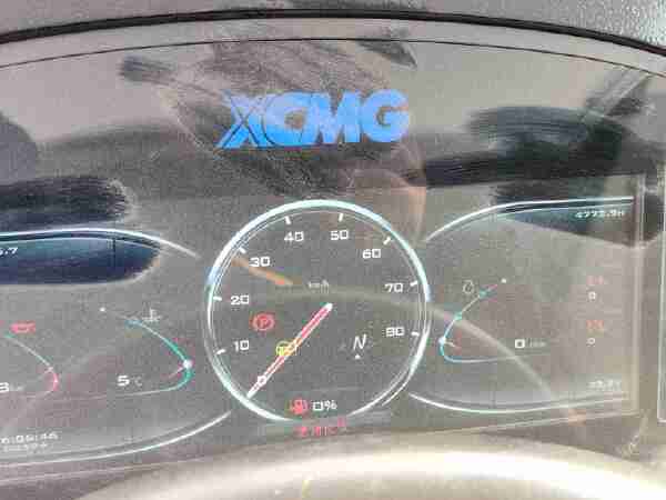 徐工XDM80寬體車