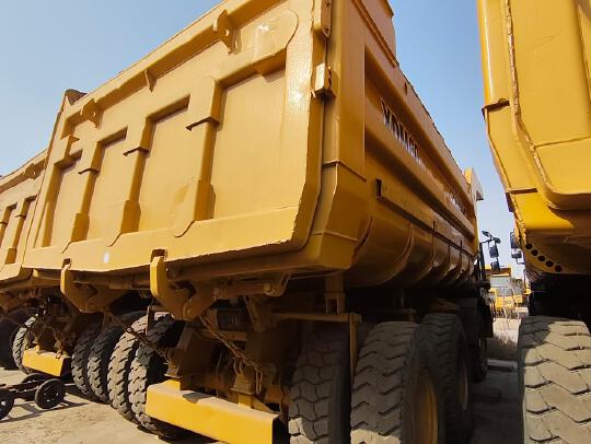 徐工XDM80寬體車