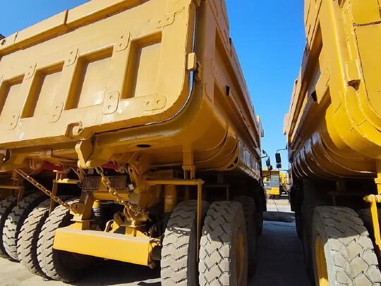 徐工XDM80寬體車