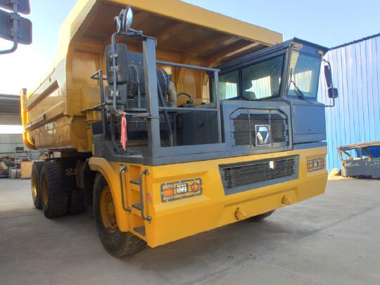 徐工XDM80寬體車