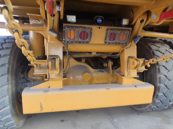 徐工XDM80寬體車