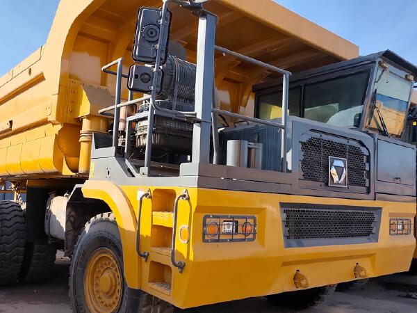 徐工XDM80寬體車