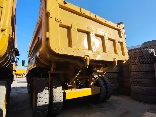 徐工XDM80寬體車