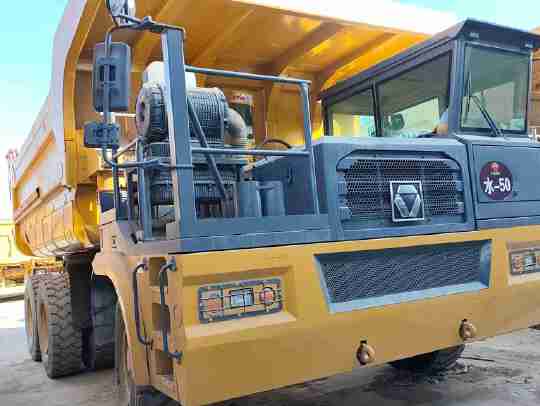 徐工XDM80寬體車